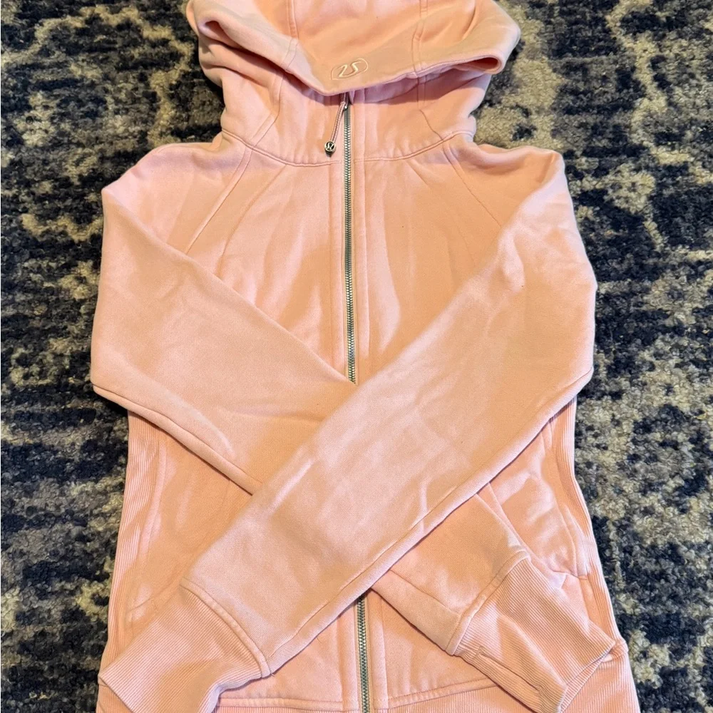 Lululemon Scuba - Picture 3 of 5